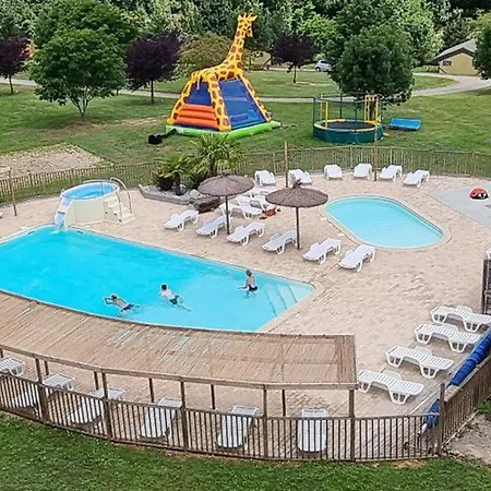 Accessible Avec Terrasse - 2 A - Api-1-52-311 *
